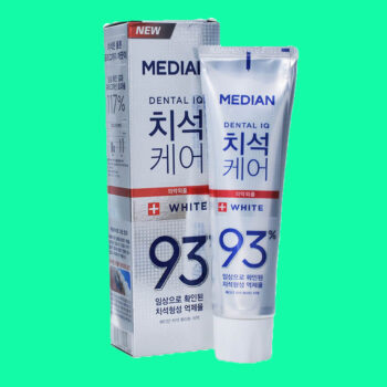 Kem đánh răng Median 93% màu trắng (hương trà xanh)