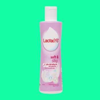 Lactacyd Soft & Silky dung dịch vệ sinh phụ nữ