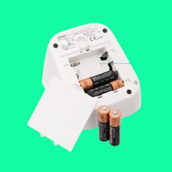 Máy đo huyết áp điện tử bắp tay Omron HEM 8712
